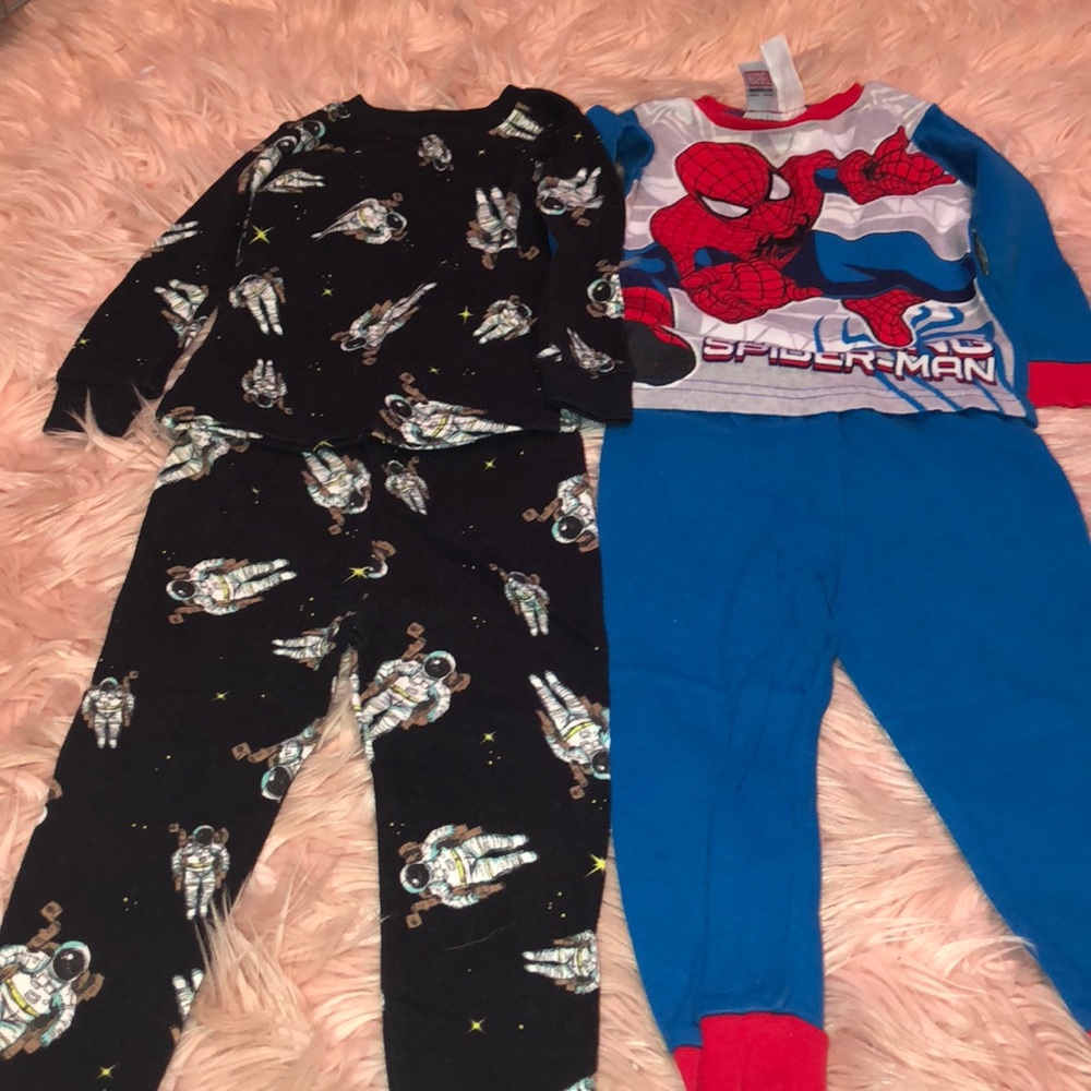 Kids pajamas